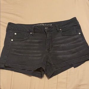 American Eagle black shorts
